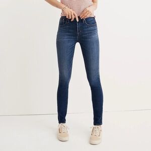 Madwell Petite 10" High-Rise Skinny Jeans in Danny Wash: TENCEL™ Denim Edition